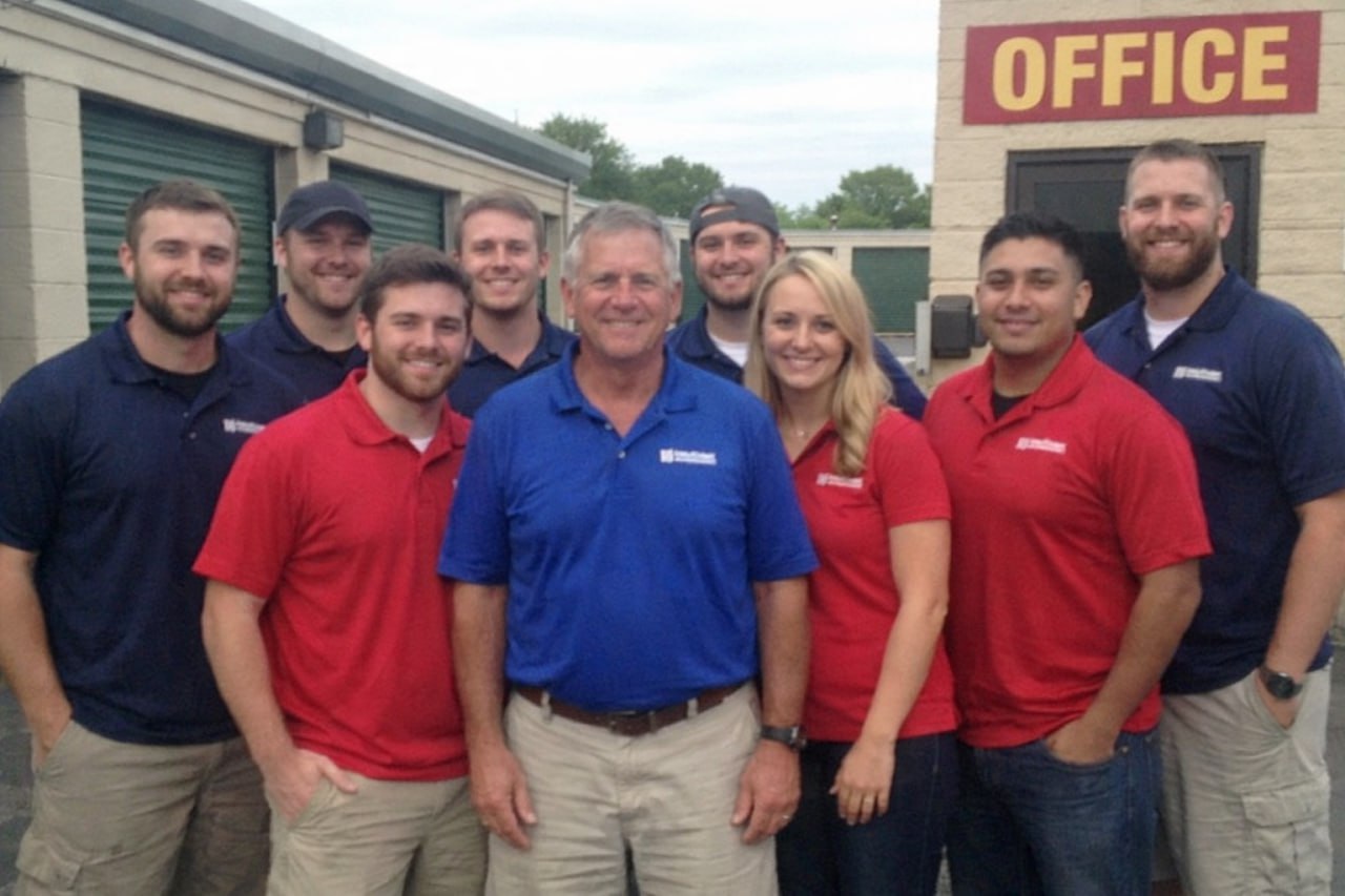 Water damage restoration professionals in Philadelphia, PA